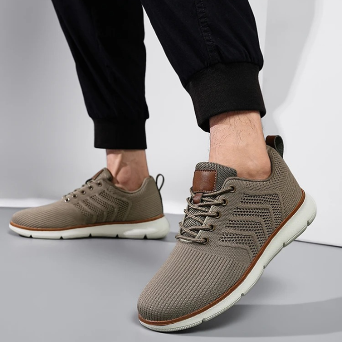 Men's Mesh Trainers