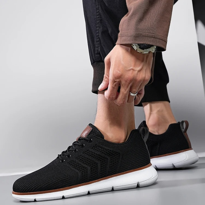 Men's Mesh Trainers