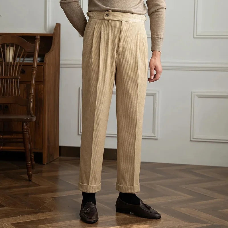 Men's Pleated Straight-Leg Trousers