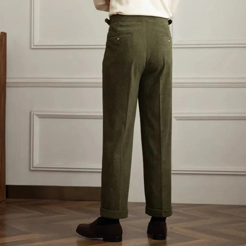 Men's Pleated Straight-Leg Trousers