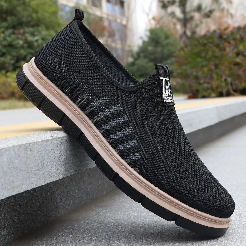 Men's Slip-On Knit Trainers